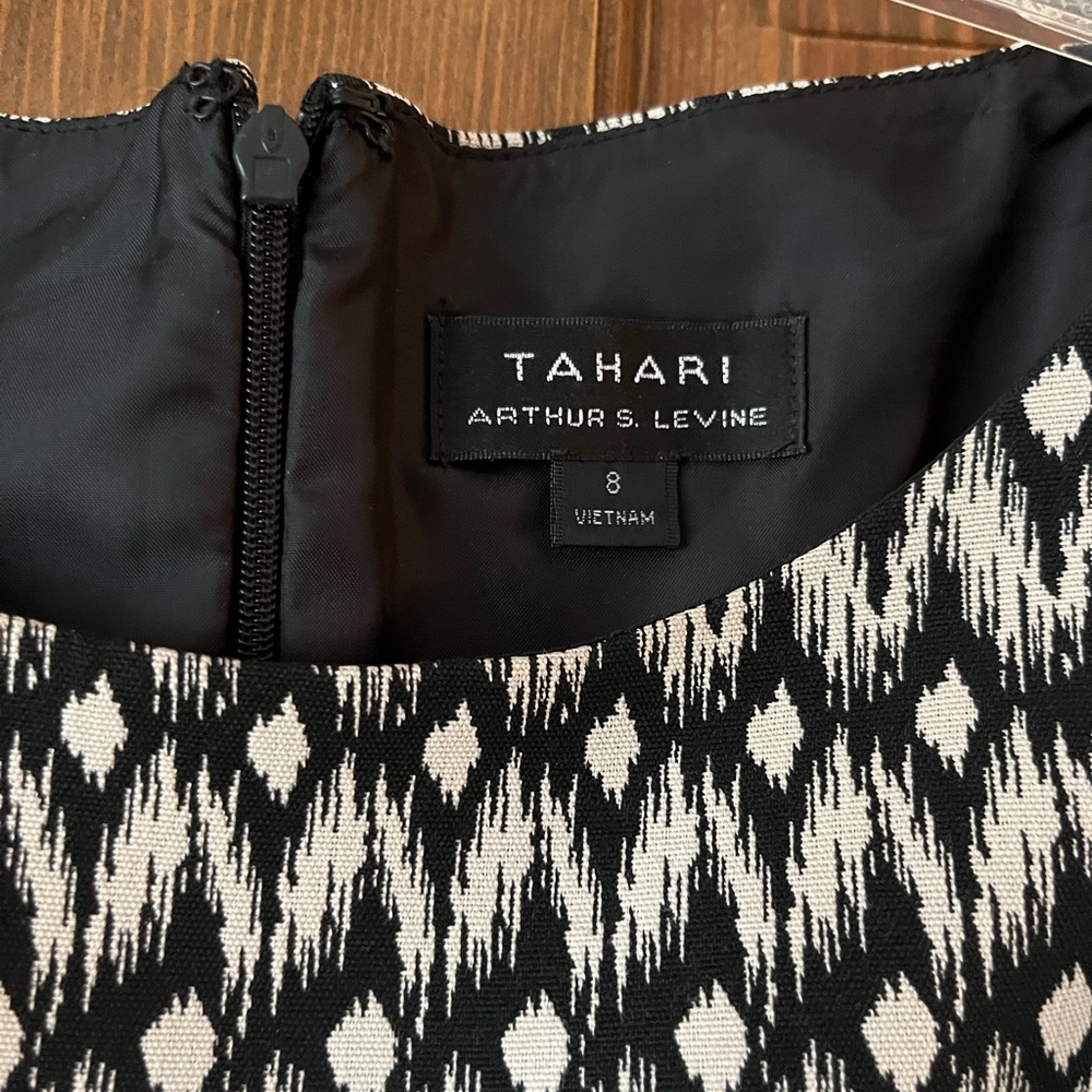 Tahari Dress sz 8 black and cream color pattern - Picture 4 of 10